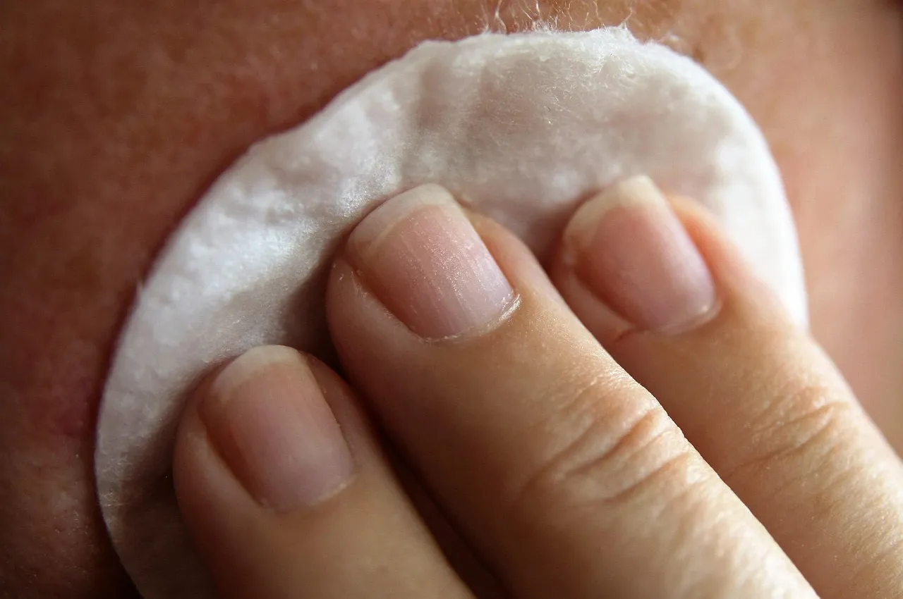 Quanto Custa uma Limpeza de Pele Profissional? O Guia Completo para Sua Pele Radiante